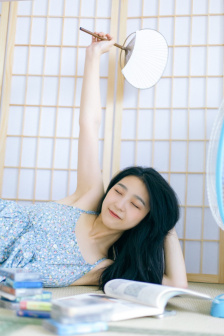 奶头一吃一个摸一个就硬知乎
